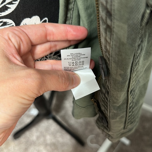 Lucky Brand Camo Jacket - Picture 7 of 12
